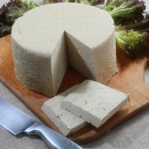 Свежий соевый тофу, молоко без ГМО